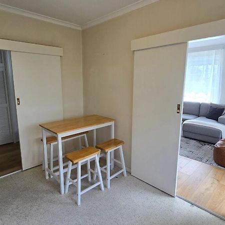 Elsternwick Easy Living - 2 Bedroom Sleeping 4 Мельбурн Экстерьер фото